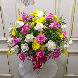 Bunga Meja Vas Keranjang